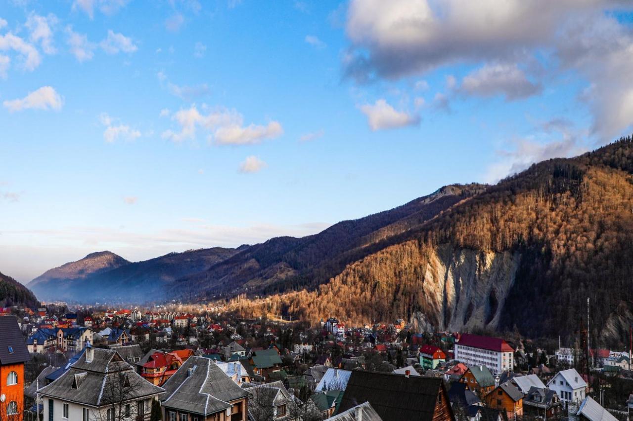 Карпатська Вершина Hotel Jaremtsje Buitenkant foto