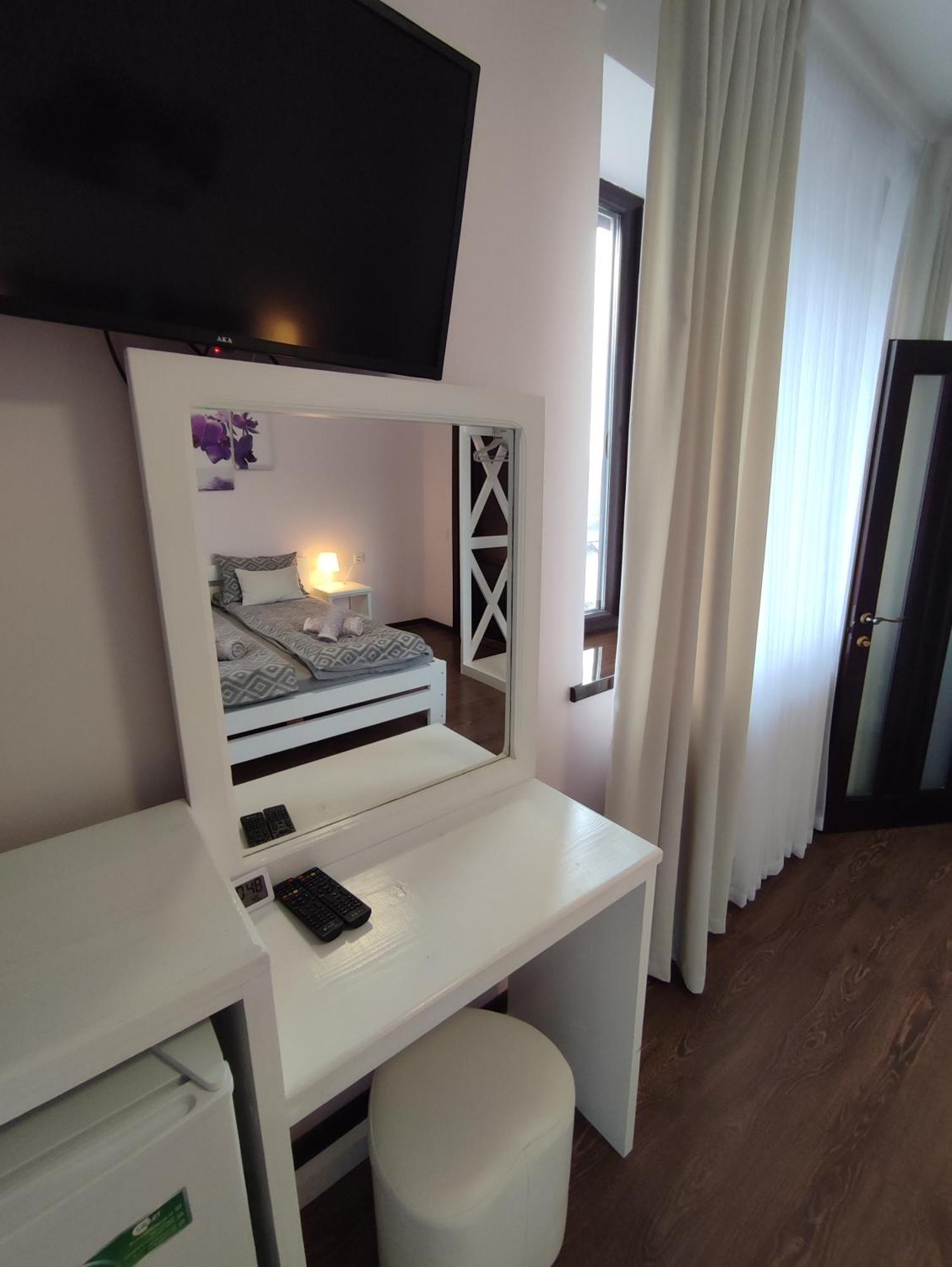 Карпатська Вершина Hotel Jaremtsje Buitenkant foto